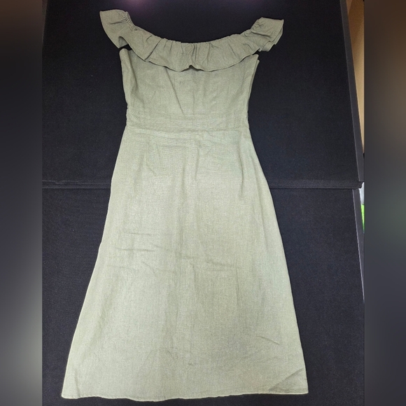 Green Women's Dress - Picture 8 of 12